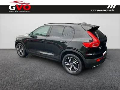 VOLVO XC40 T5 AWD 247ch R-Design Geartronic 8 occasion 2019 - Photo 2