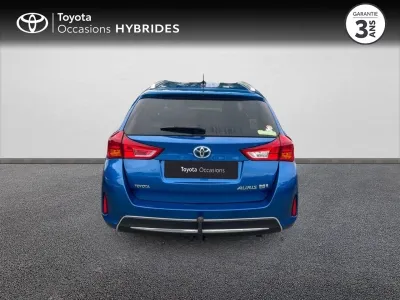 TOYOTA Auris Touring Sports HSD 136h Dynamic occasion 2014 - Photo 4