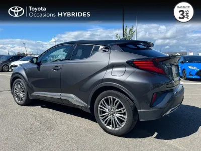 TOYOTA C-HR 184h Distinctive 2WD E-CVT MY20 occasion 2021 - Photo 2