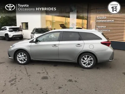 TOYOTA Auris Touring Sports HSD 136h Dynamic occasion 2016 - Photo 3