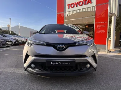 TOYOTA C-HR 122h Dynamic 2WD E-CVT RC18 occasion 2018 - Photo 4