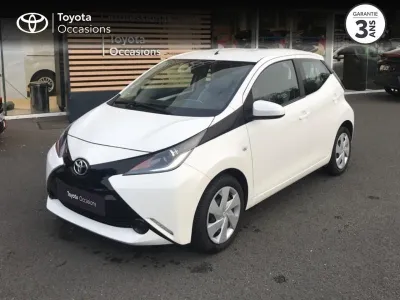 TOYOTA Aygo 1.0 VVT-i 69ch x-play 5p occasion 2017 - Photo 1