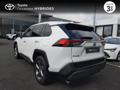 TOYOTA RAV4 Hybride 222ch Lounge AWD-i MY20 occasion 2020 - Photo 2