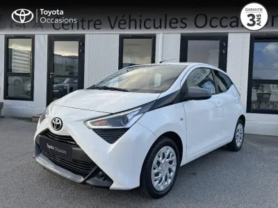 TOYOTA Aygo 1.0 VVT-i 72ch x-play 5p MY20 occasion 2020 - Photo 1