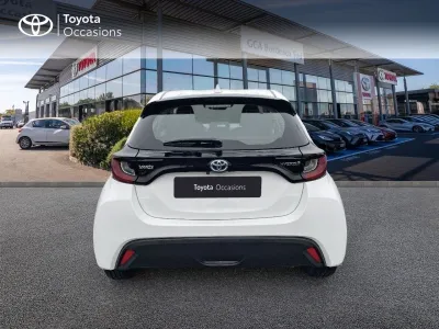 TOYOTA Yaris 116h Dynamic Business 5p + Programme Beyond Zero Academy MY22 occasion 2023 - Photo 4