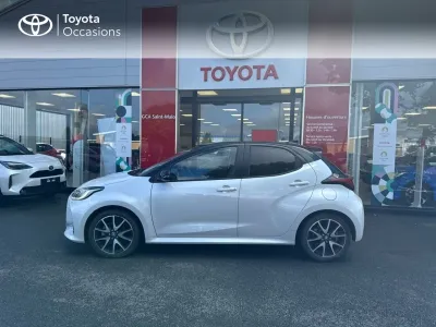 TOYOTA Yaris 116h Collection 5p MY21 occasion 2021 - Photo 3