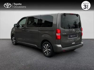 TOYOTA PROACE Verso Medium 2.0 150 D-4D Executive RC18 occasion 2019 - Photo 2