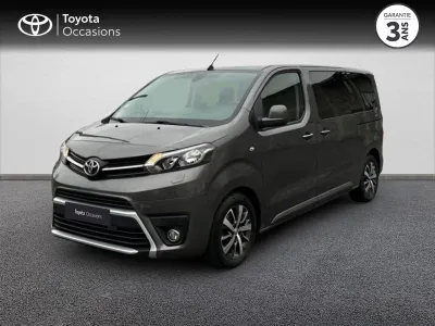 TOYOTA PROACE Verso Medium 2.0 150 D-4D Executive RC18 occasion 2019 - Photo 1