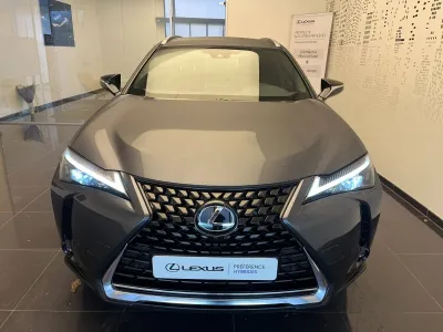 LEXUS UX 250h 2WD Luxe occasion 2023 - Photo 2