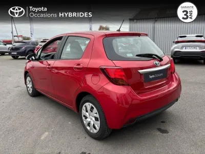 TOYOTA Yaris HSD 100h Dynamic 5p occasion 2016 - Photo 2