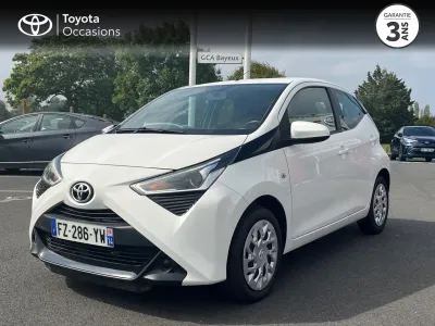 TOYOTA Aygo 1.0 VVT-i 72ch x-play 5p MY20 occasion 2021 - Photo 1