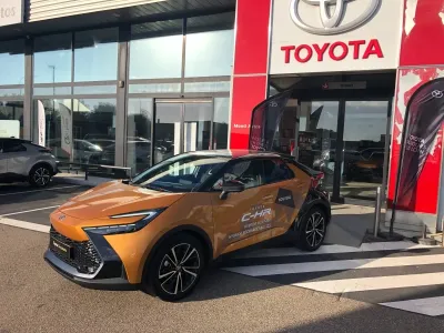 TOYOTA C-HR 2.0 200ch Collection Premiere occasion 2024 - Photo 2