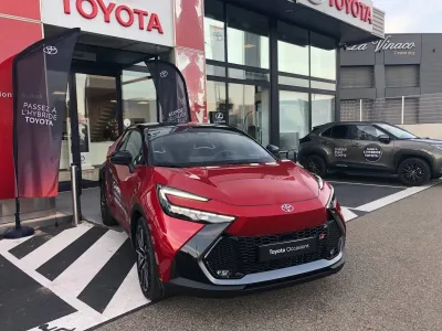 TOYOTA C-HR 2.0 200ch GR Sport Premiere AWD-i occasion 2024 - Photo 2