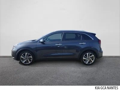 KIA Niro 1.6 GDi 105ch ISG + électrique 43.5ch Design DCT6 Euro6d-T occasion 2018 - Photo 2