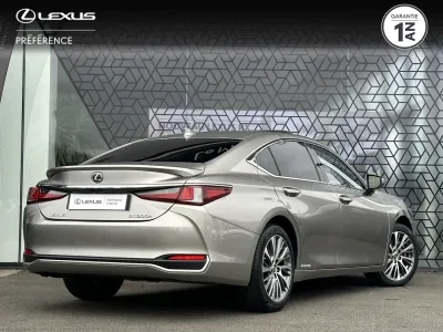 LEXUS ES 300h Luxe occasion 2019 - Photo 3