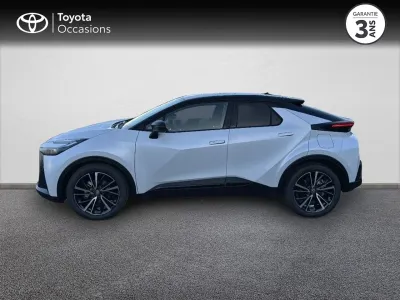 TOYOTA C-HR 1.8 140ch Collection Pack Techno & Toit Panoramique occasion 2024 - Photo 3