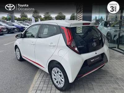 TOYOTA Aygo 1.0 VVT-i 72ch x-look 5p MY21 occasion 2021 - Photo 2