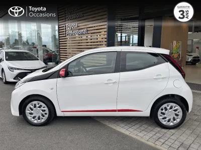 TOYOTA Aygo 1.0 VVT-i 72ch x-look 5p MY21 occasion 2021 - Photo 3