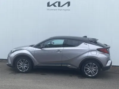 TOYOTA C-HR 184h Distinctive 2WD E-CVT MY20 occasion 2021 - Photo 2