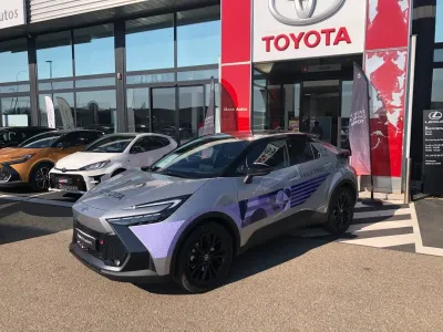 TOYOTA C-HR 2.0 Hybride Rechargeable 225ch GR Sport occasion 2024 - Photo 2