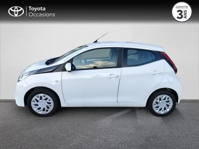 TOYOTA Aygo 1.0 VVT-i 72ch x-play x-app 5p MC18 occasion 2021 - Photo 3