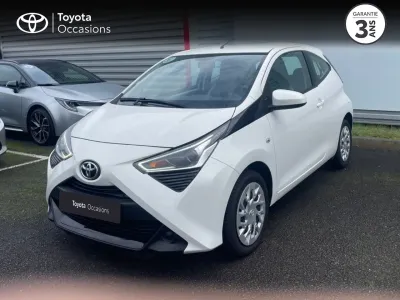 TOYOTA Aygo 1.0 VVT-i 72ch x-play x-app 3p occasion 2020 - Photo 1