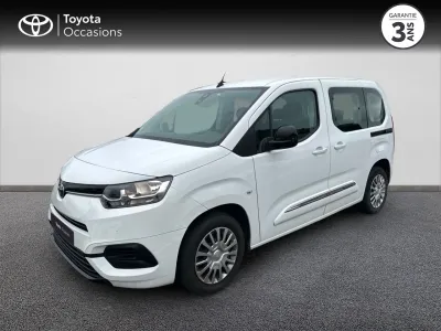 TOYOTA PROACE CITY Verso Medium 1.2 110 VVT-i Dynamic RC23 occasion 2022 - Photo 1