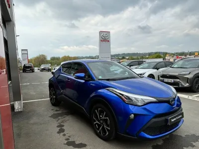 TOYOTA C-HR 184h Edition 2WD E-CVT MY20 occasion 2021 - Photo 4