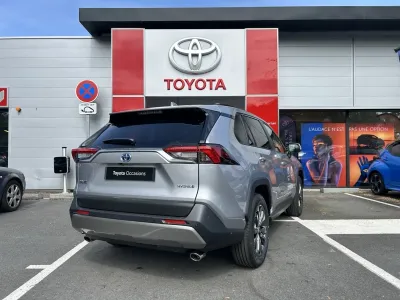 TOYOTA RAV4 2.5 Hybride 218ch Dynamic 2WD MY24 occasion 2024 - Photo 3