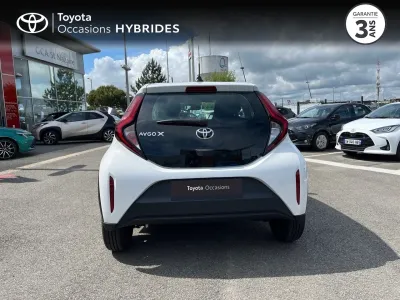 TOYOTA Aygo X 1.0 VVT-i 72ch Dynamic occasion 2023 - Photo 4