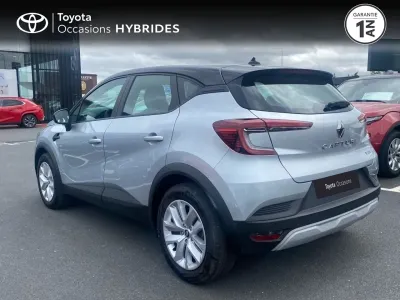 RENAULT Captur 1.6 E-Tech hybride 145ch Engineered occasion 2022 - Photo 2