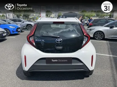 TOYOTA Aygo X 1.0 VVT-i 72ch Dynamic occasion 2023 - Photo 4