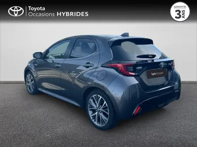 TOYOTA Yaris 116h Iconic 5p occasion 2021 - Photo 2