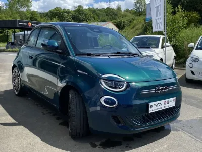 FIAT 500 3+1 e 118ch Icône Plus (Pack Magic Eye) occasion 2022 - Photo 2