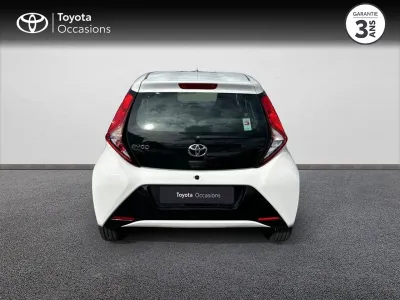 TOYOTA Aygo 1.0 VVT-i 72ch x-play 5p MY21 occasion 2021 - Photo 4