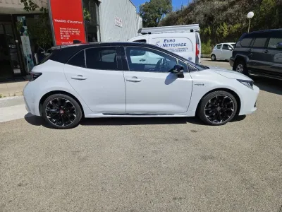 TOYOTA Corolla 184h GR Sport MY21 occasion 2021 - Photo 3