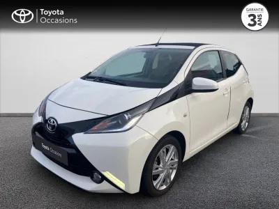 TOYOTA Aygo 1.0 VVT-i 69ch Stop&Start x-wave 5p occasion 2015 - Photo 1