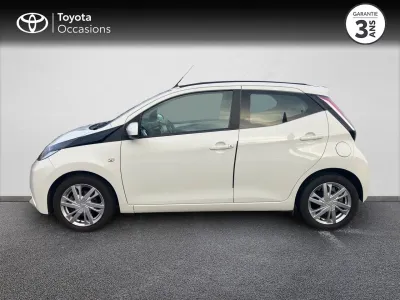 TOYOTA Aygo 1.0 VVT-i 69ch Stop&Start x-wave 5p occasion 2015 - Photo 3