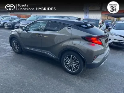 TOYOTA C-HR 184h Distinctive 2WD E-CVT MY20 occasion 2022 - Photo 2