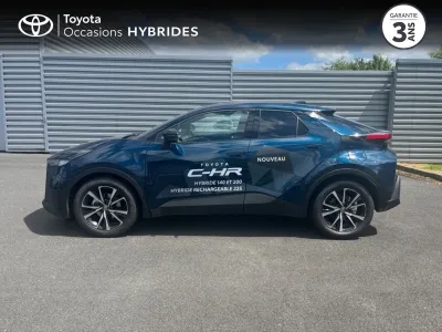 TOYOTA C-HR 1.8 140ch Design occasion 2024 - Photo 3