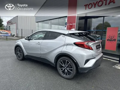 TOYOTA C-HR 122h Distinctive 2WD E-CVT occasion 2017 - Photo 2