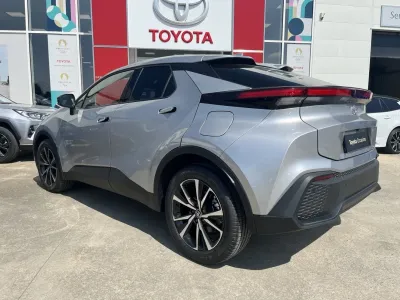 TOYOTA C-HR 1.8 140ch Design occasion 2024 - Photo 4