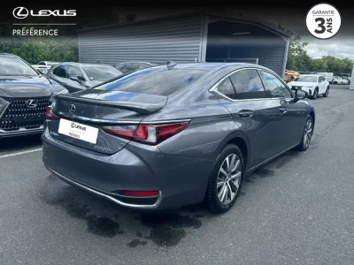 LEXUS ES 300h occasion 2019 - Photo 2