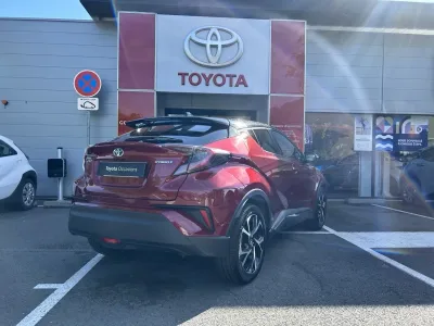 TOYOTA C-HR 122h Collection 2WD E-CVT RC18 occasion 2019 - Photo 4