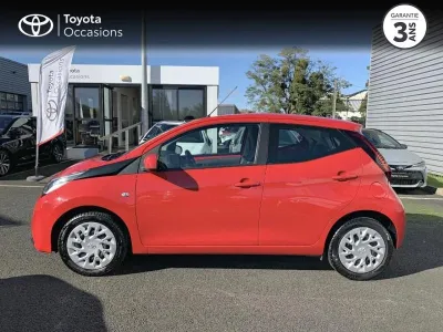 TOYOTA Aygo 1.0 VVT-i 72ch x-play 5P MY19 occasion 2021 - Photo 3