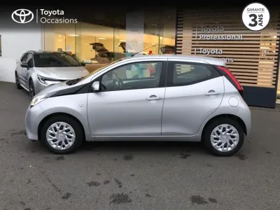 TOYOTA Aygo 1.0 VVT-i 72ch x-play x-shift 5P MY19 occasion 2021 - Photo 3