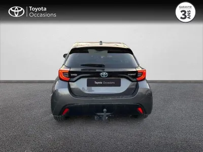 TOYOTA Yaris 116h Iconic 5p occasion 2021 - Photo 4