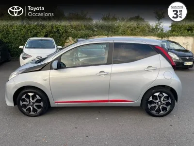 TOYOTA Aygo 1.0 VVT-i 72ch x-play 5p occasion 2019 - Photo 3