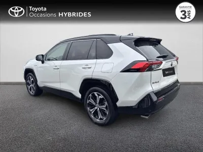 TOYOTA RAV4 2.5 Hybride Rechargeable 306ch Collection AWD-i MY22 occasion 2021 - Photo 2