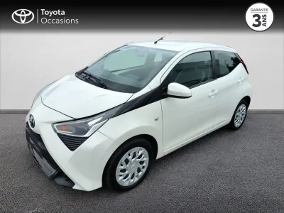 TOYOTA Aygo 1.0 VVT-i 72ch x-play 5p MY20 occasion 2020 - Photo 1